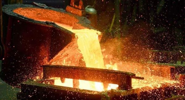 تقاضای مقام صنفی برای بازنگری دولت در کاهش تعرفه واردات فولاد
