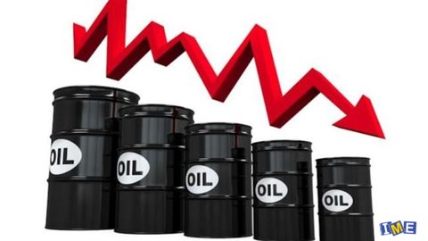 ترس از جنگ تجاری نفت را ارزان کرد