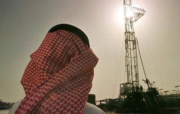 صادرات نفت عربستان کمتر از ۷ میلیون بشکه در روز می‌ماند