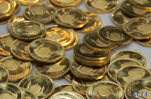 مذاکره با بانک مرکزی برای انتقال معاملات سکه در بورس کالا