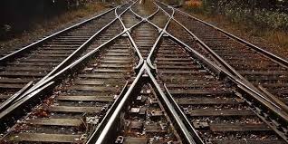 عدم اطلاع مسئولین وزارت راه از تحویل ریل تولیدی ذوب‌آهن به راه‌آهن جای تعجب دارد