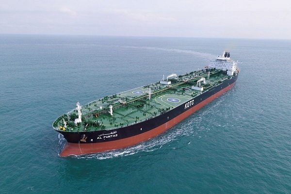 روند صادرات نفت ایران کاهشی شد