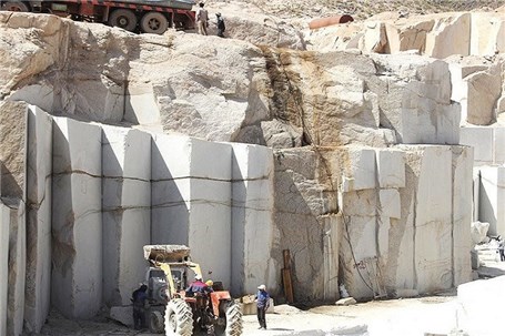 سنگ ایران به نام ترکیه صادر می شود /سنگ قبرهای چینی در ایران