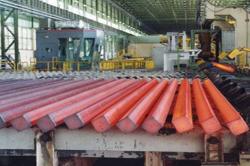 تولید ۷۰۰ هزار تن شمش فولادی در فولاد و ذوب آهن ازنا