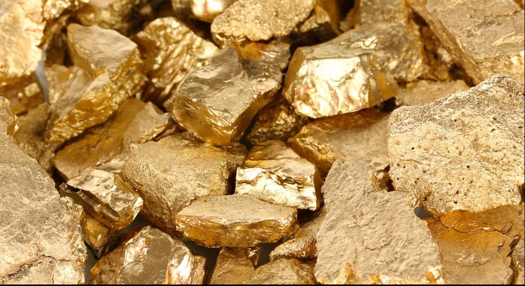 مروری بر نوسانات قیمت طلای ۱۸ عیار در بازار ایران