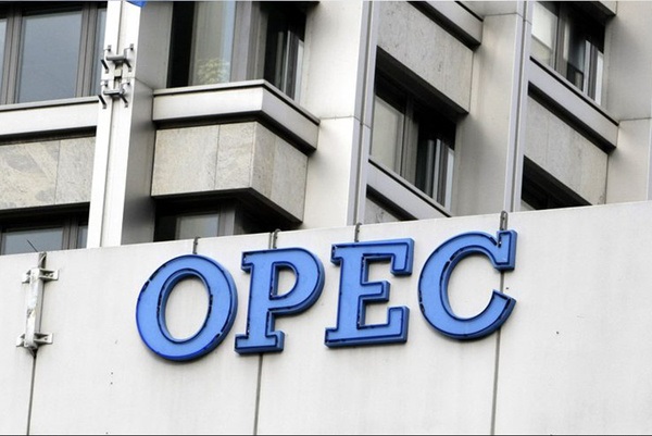 شوک بزرگ سال ۲۰۱۹ برای اوپک/ احتمال افزایش تولید نفت ایران در ماه نوامبر