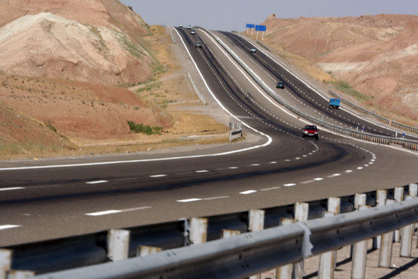پیشرفت کنارگذر جنوبی تهران به ۶۰ درصد رسید /افزایش هزینه‌های اجرایی در آزادراه‌ها