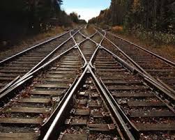 مسیر قانونی خرید ریل از ذوب آهن باز شد/ قرارداد تامین ریل با ذوب آهن امضا و ابلاغ شد
