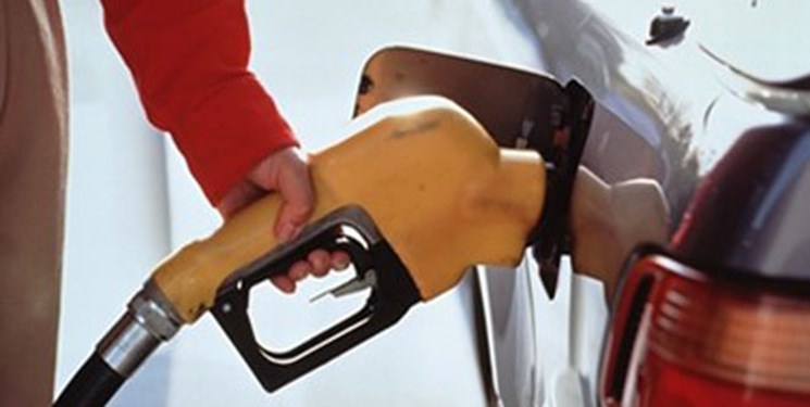 اکثر مردم از اجرای طرح جدید سهمیه بندی بنزین سود می‌برند