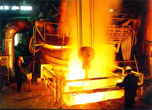رشد نامتوازن صنعت فولاد، ظرفیت های تولید را معطل نگه داشته است
