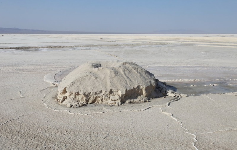 گردشگری اولویت اصلی قم در بهره برداری از دریاچه نمک است