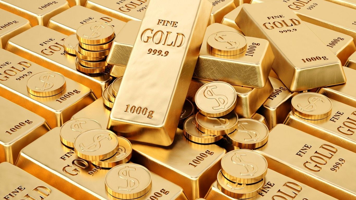 نرخ طلا و سکه در ۹۸/۰۲/۲۵ / طلای ۱۸ عیار به ۴۵۹ هزار تومان رسید + جدول