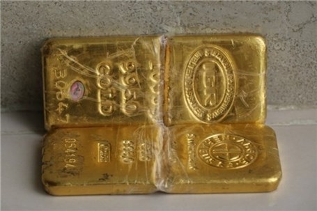کشف ۲ شمش طلا به ارزش بیش از یک میلیارد تومان در کفش یک مسافر