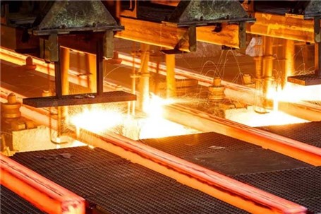 مازاد تولید فولاد داریم، اما اجازه صادرات نمی دهند