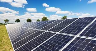 نیروگاه ۴۴ کیلو واتی خورشیدی سروستان و سعادت‌آباد به بهره‌برداری رسید