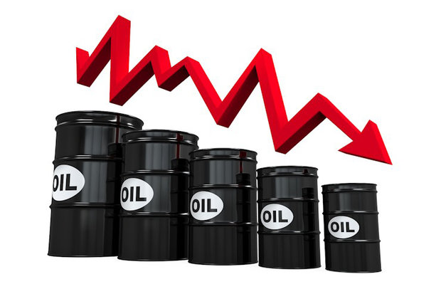 سقوط ۴ درصدی قیمت نفت با وحشت از رکود اقتصادی