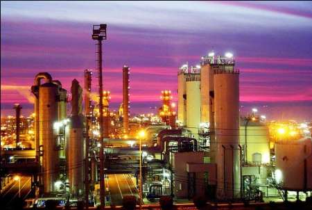 ۷ کارخانه بزرگ اشتغالزا به زودی افتتاح می‌شوند/ آغاز پروژه اکتشاف نفت و گاز در آبدانان
