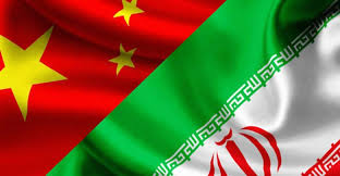 ظریف برنامه ۲۵ ساله روابط راهبردی ایران و چین را به مقامات چینی ارائه می‌کند