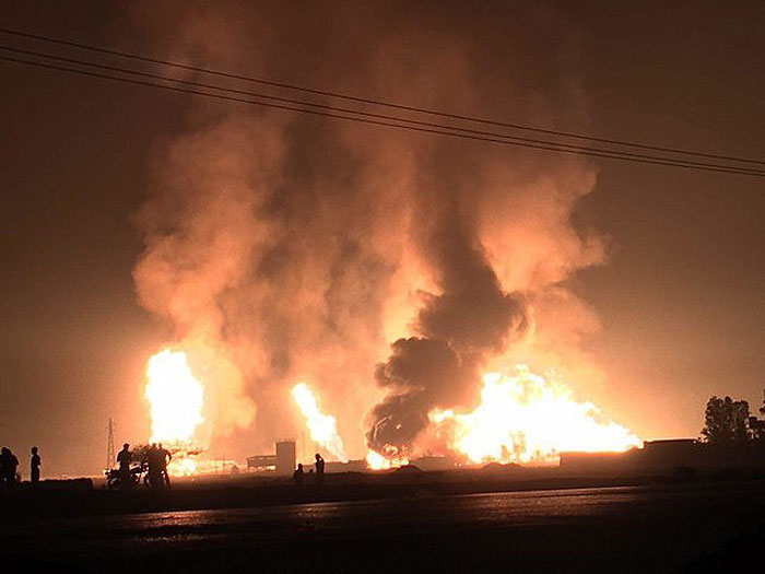 آتش سوزی در تأسیسات نفتی بقیق عربستان