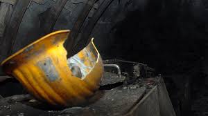 "احمدرضا نجفی" کارگرِ جوانی که بعد از بیست روز بیهوشی مطلق، فوت می‌کند/ حادثه در معادن سنگ لای‌بید، قربانی می‌گیرد