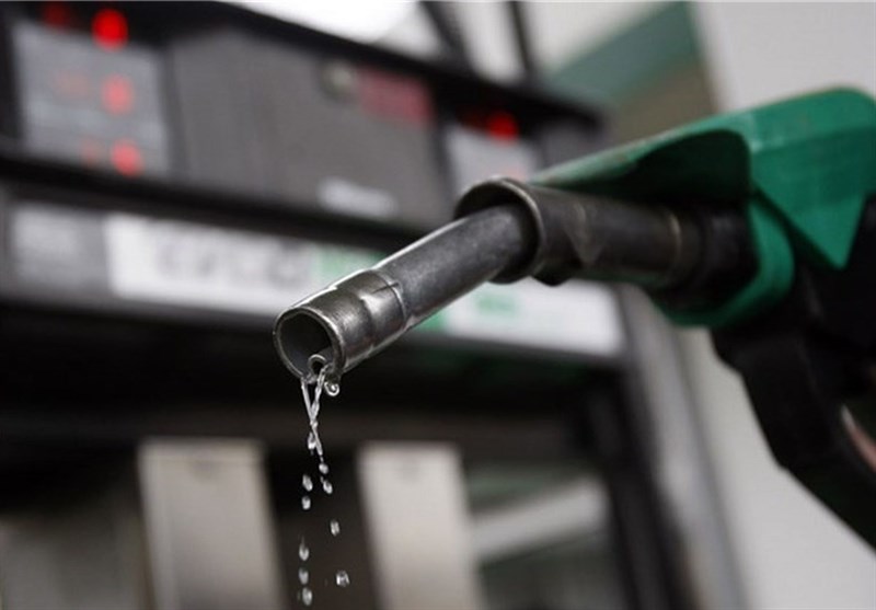 سهمیه کارت سوخت جایگاه‌داران کاهش می‌یابد