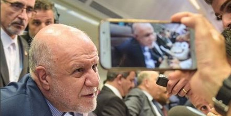 زنگنه: افزایش فشار به ایران راه ‌حل ایجاد ثبات و امنیت عرضه نفت و گاز در منطقه نیست