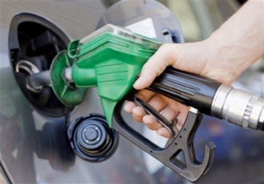 ۶۰ درصد مصرف بنزین در اختیار خودروهای سواری است