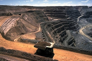 استخراج بیش از ۲۲ میلیون تن ماده معدنی از معادن مازندران