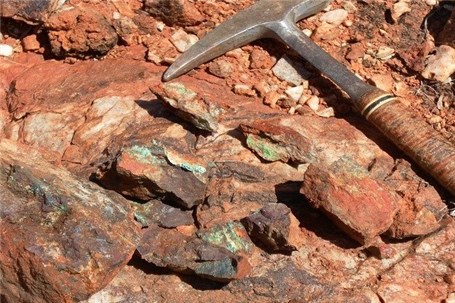 کشف ۲ تن خاک معدنی مس قاچاق در زنجان
