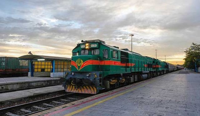 ایستگاه راه‌آهن اصفهان توسعه می‌یابد