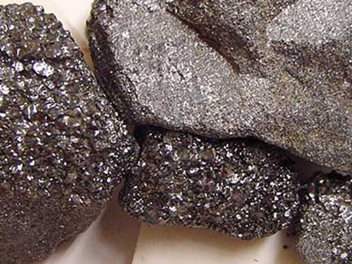 فرومد میامی سومین پتانسیل کشور در ماده معدنی کرومیت است