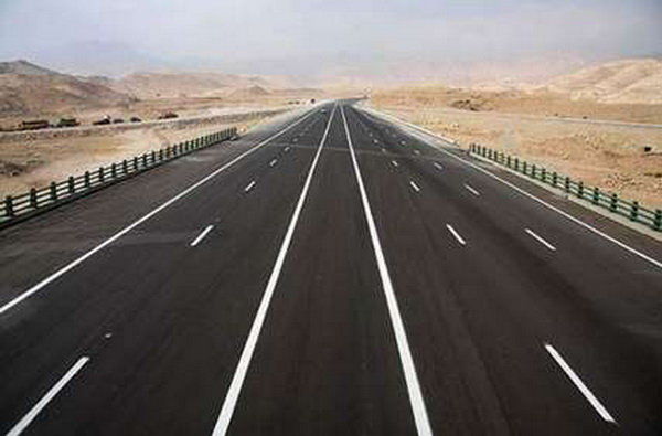 اختصاص۷۰۰ میلیارد تومان برای ساخت دو آزاد راه در فارس