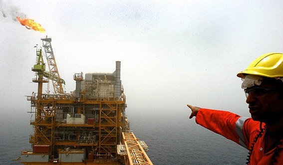 ادعای رویترز از تولید کویت و عربستان در میدان مشترک نفتی