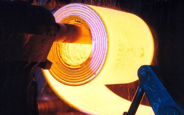 کاهش ۱۵۰۰تومانی قیمت ورق گرم فولاد مبارکه در بورس کالا