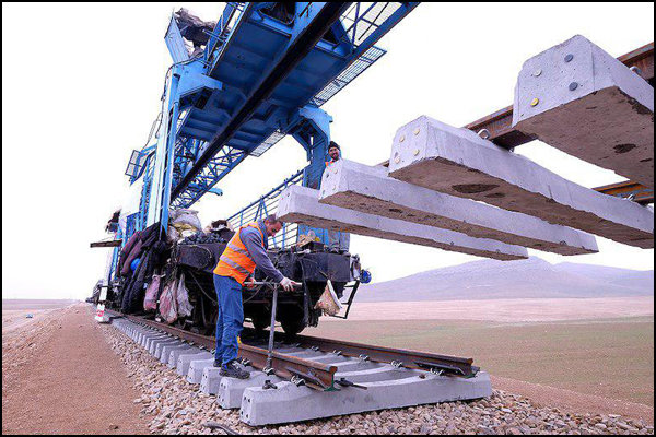 راه‌آهن سنندج به اقلیم کردستان عراق متصل می‌شود/ راه‌آهن همدان ــ سنندج تا پایان سال ۹۹ به اتمام می‌رسد‌