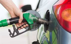 نظارت بر پمپ‌ بنزین‌ها برای مقابله با کرونا