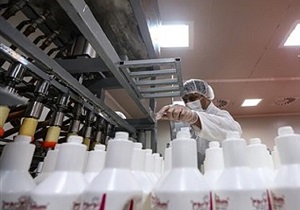 خط تولید ۲۵ هزار بطری محلول الکلی در لرستان راه اندازی شد