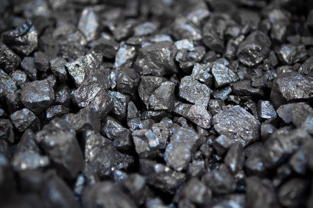 فعالیت معادن زغال سنگ طبس با حداقل نیرو