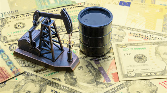 قیمت نفت آمریکا به طور ناگهانی ۱۱ درصد جهش کرد