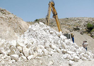 استخراج ۳۶ هزار و ۷۰۰ تن سنگ باریت در مهاباد