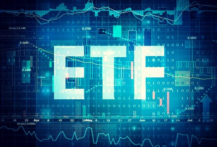 صندوق‌ ETF یکی از بهترین روش‌های عرضه سهام‌های دولتی است/ مبنای احراز هویت برای کد بورسی اطلاعات بانکی باشد