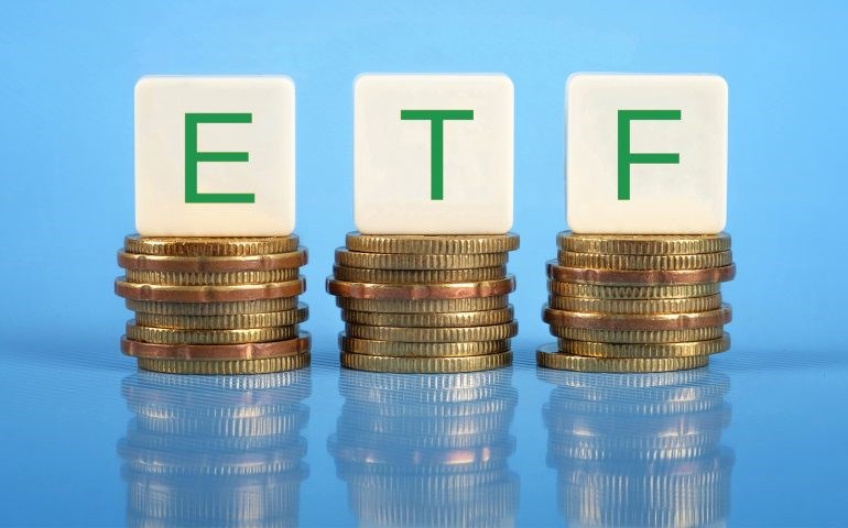 منفعت مردم از مقایسه قیمت‌ها در ETF