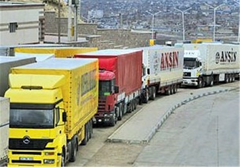 صادرات بیش از ۴ میلیون دلار کالا از گمرک استان همدان