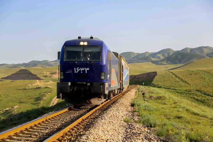 تناژ بارگیری راه‌آهن کرمان سه درصد رشد دارد