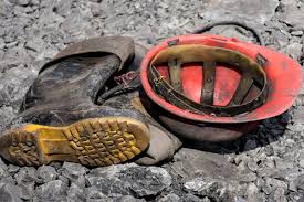 اعزام ۳ تیم هلال‌احمر برای نجات حادثه‌دیدگان معدن زغال سنگ بیتومین