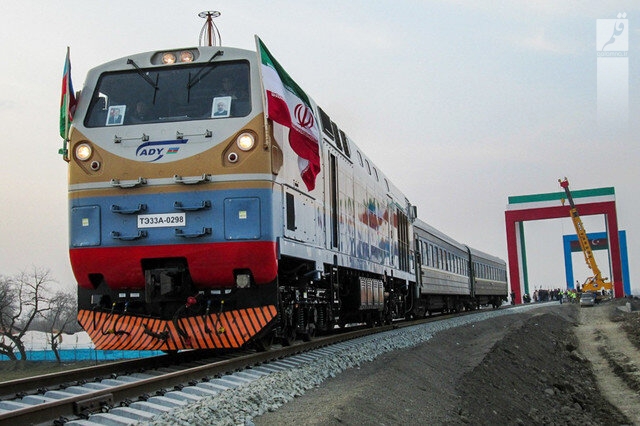 مدیرعامل راه آهن دستور عبور خط ریلی بندر امام - خرمشهر از آبادان را صادر کرد