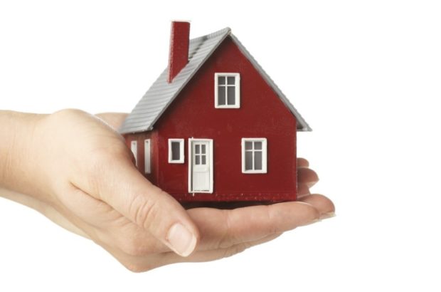 نقش اجرای قانون مالیات بر خانه‌های خالی در کاهش قیمت مسکن