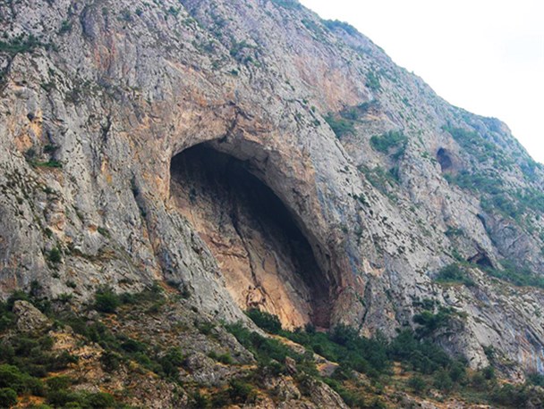 غار «اسپهبد خورشید» زیر غبار معادن سوادکوه