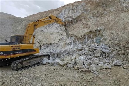 معدن سنگ لاشه آهکی اسدآباد فعال شد