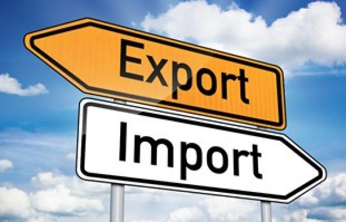 وزارت امور خارجه از تهاتر و واردات در مقابل صادرات حمایت می‌کند